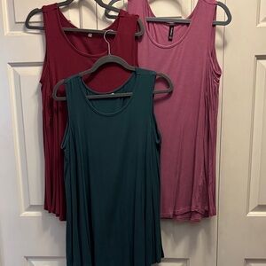 Cold shoulder  Women's Tops - lot of 3 / Green,Rose and Burgundy